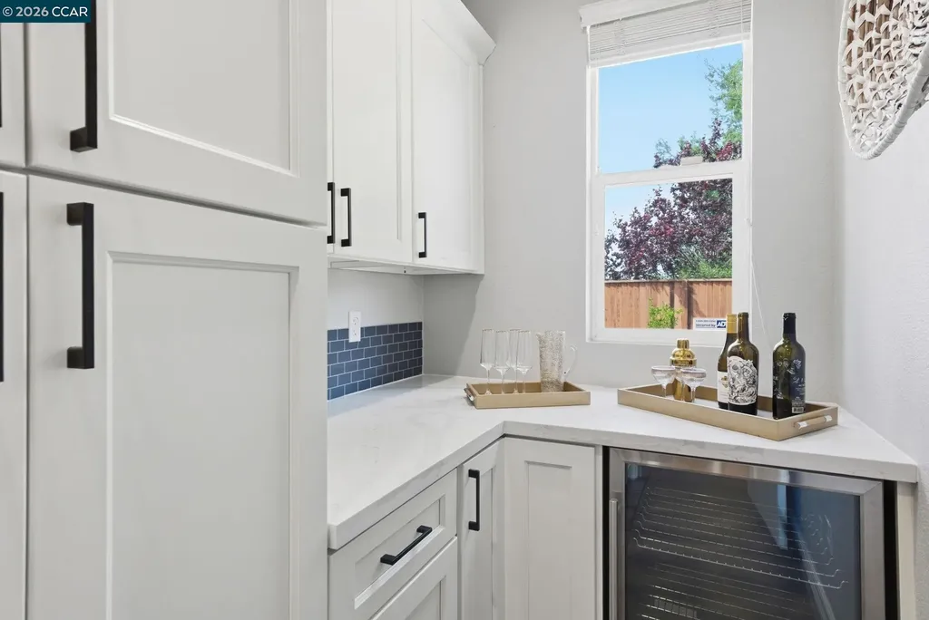 1248 Oak Knoll Drive Concord CA 94521