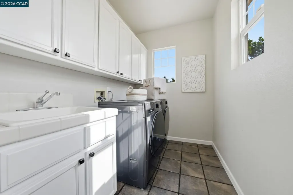 1248 Oak Knoll Drive Concord CA 94521