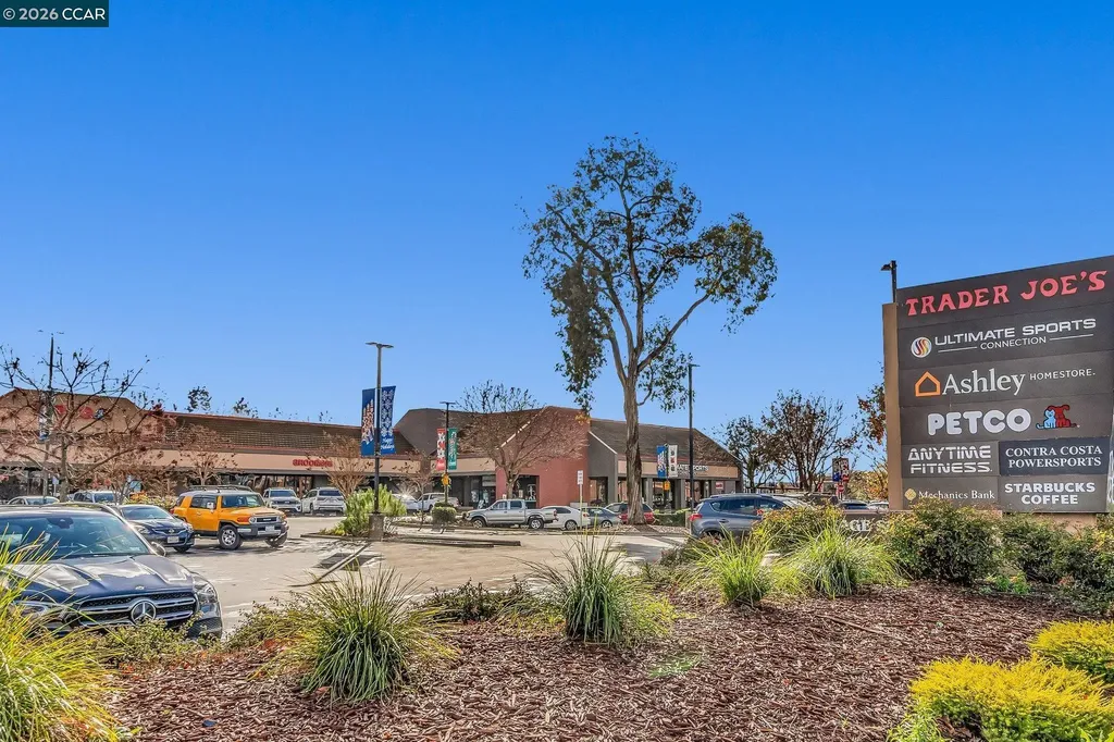 1248 Oak Knoll Drive Concord CA 94521