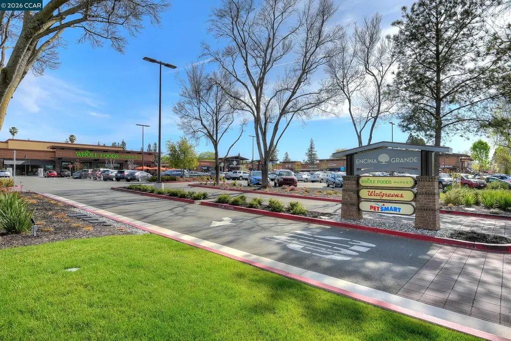 1248 Oak Knoll Drive Concord CA 94521
