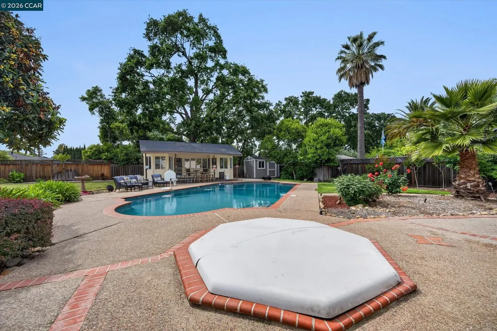 1675 Garnet Lane Concord CA 94519