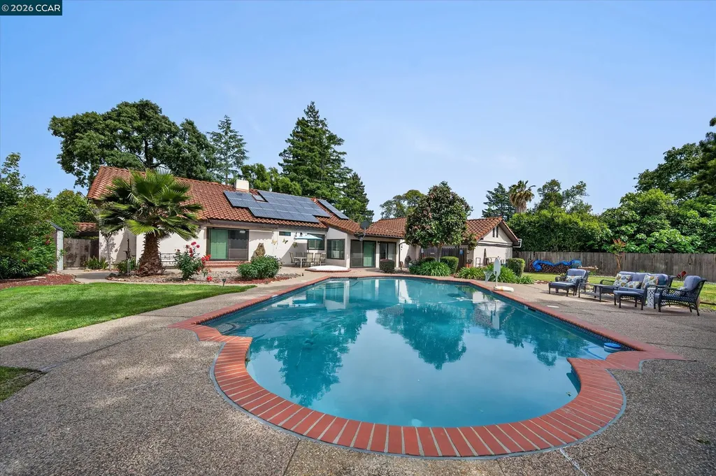 1675 Garnet Lane Concord CA 94519