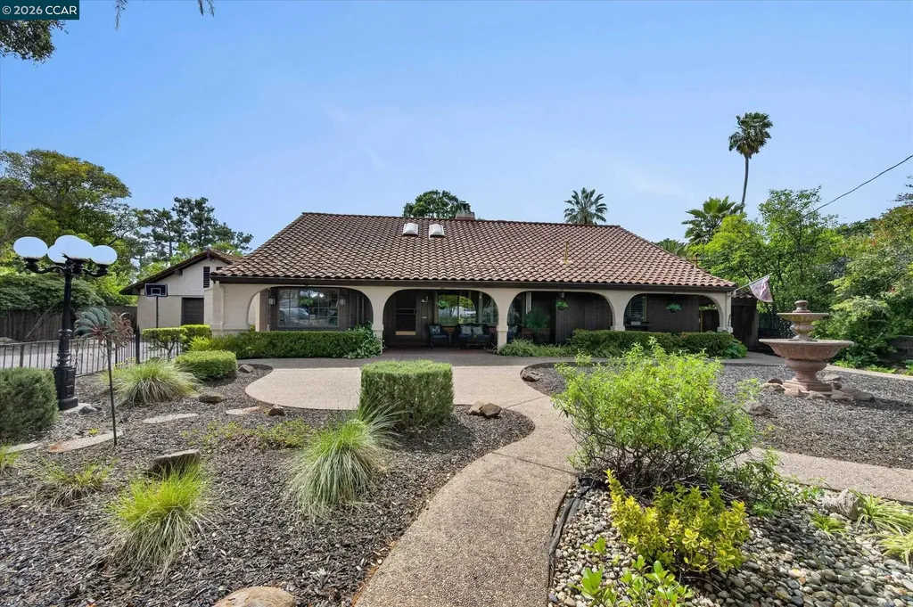 1675 Garnet Lane Concord CA 94519