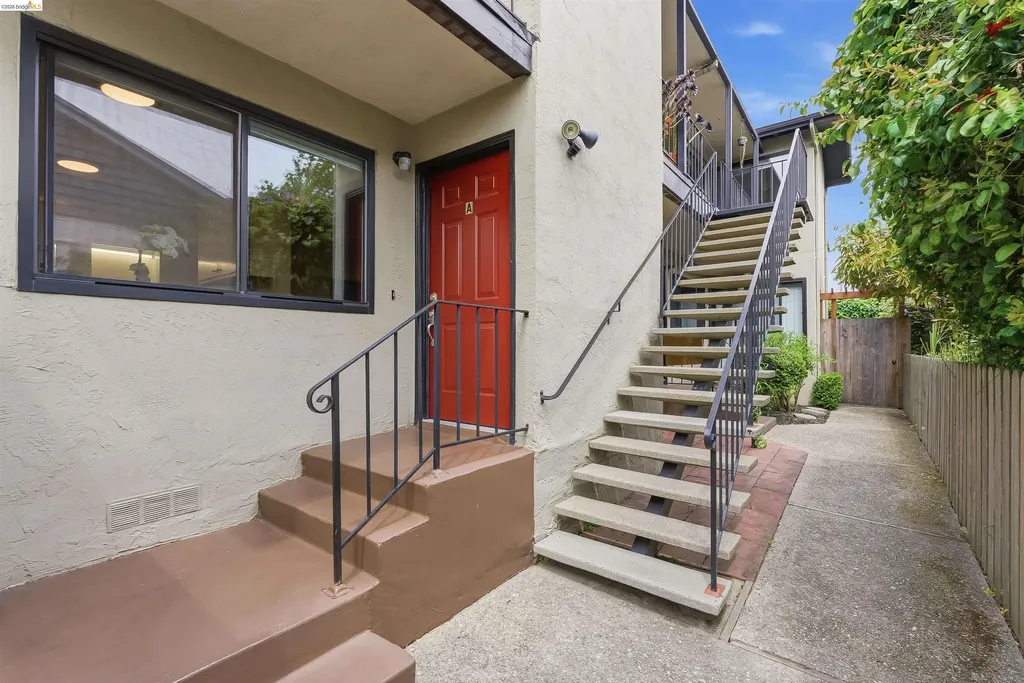 517 Stannage Avenue Albany CA 94706