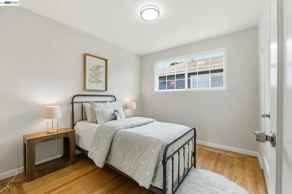 1762 Via Redondo San Lorenzo CA 94580