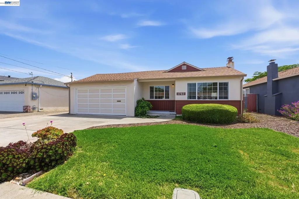 1762 Via Redondo San Lorenzo CA 94580