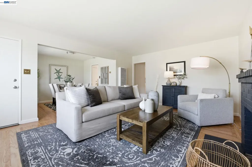 1762 Via Redondo San Lorenzo CA 94580