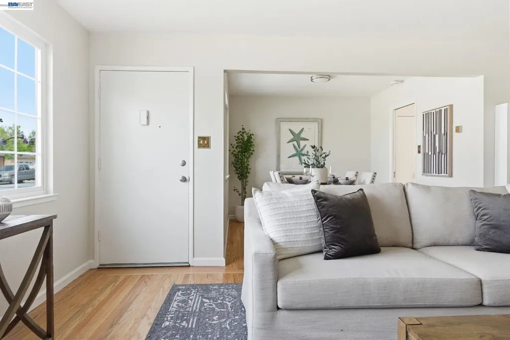 1762 Via Redondo San Lorenzo CA 94580