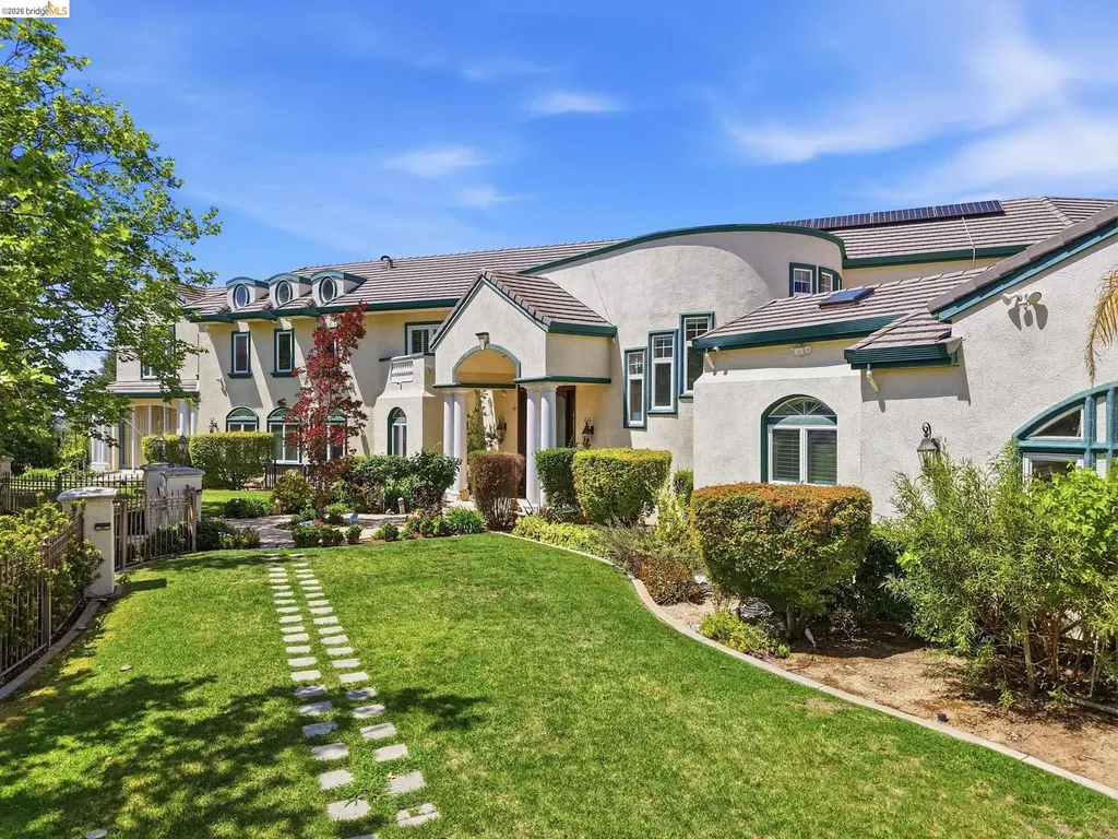 44969 Vista Del Sol Fremont CA 94539