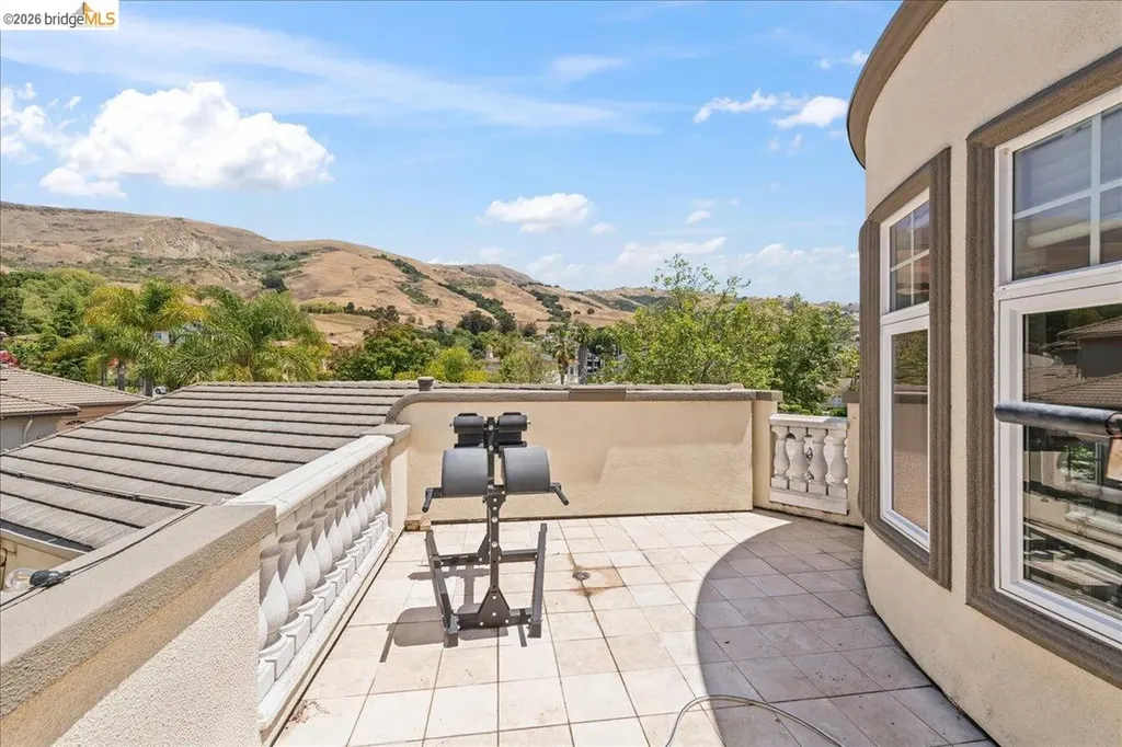 44969 Vista Del Sol Fremont CA 94539