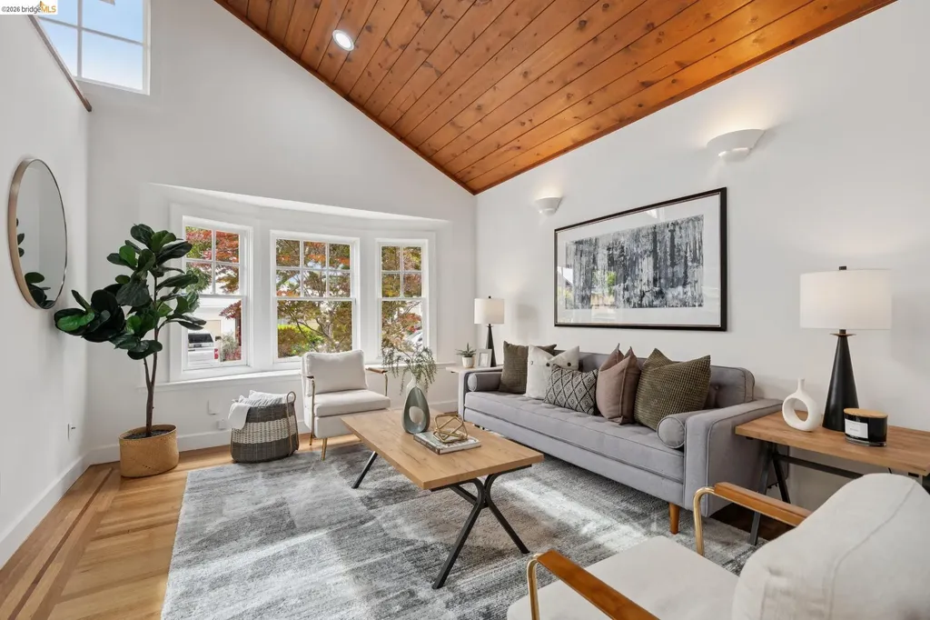 5360 James Avenue Oakland CA 94618