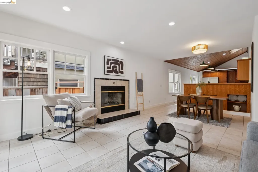5360 James Avenue Oakland CA 94618