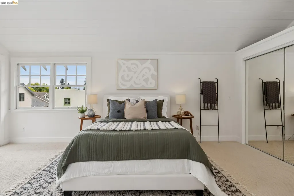 5360 James Avenue Oakland CA 94618