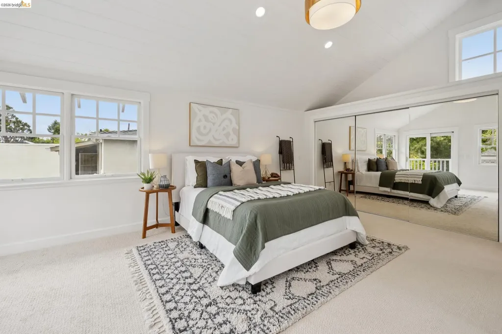 5360 James Avenue Oakland CA 94618