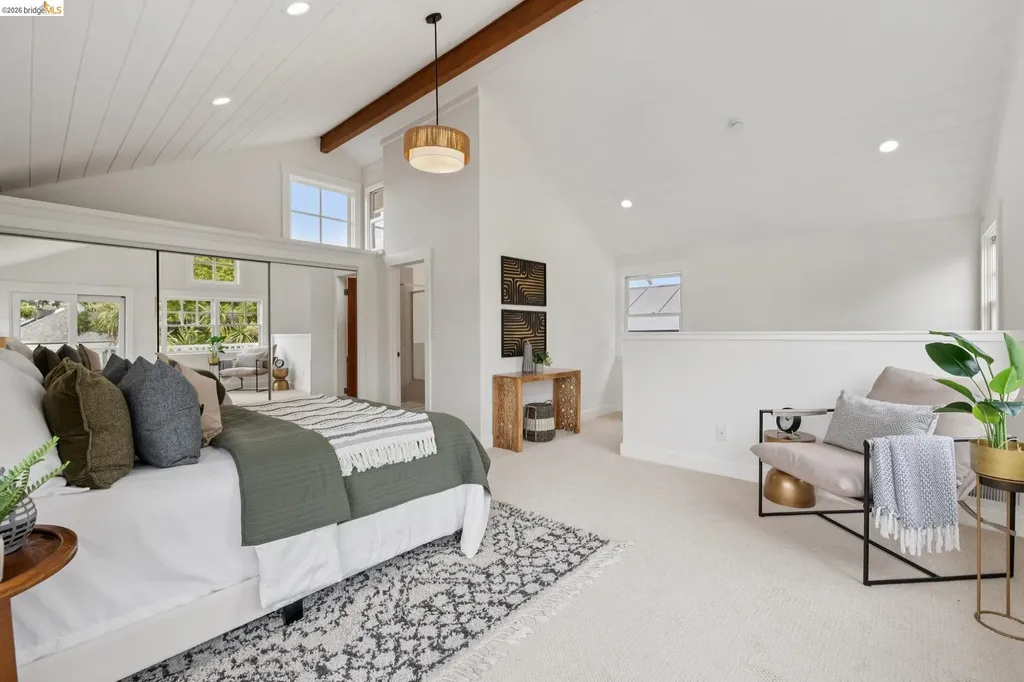 5360 James Avenue Oakland CA 94618