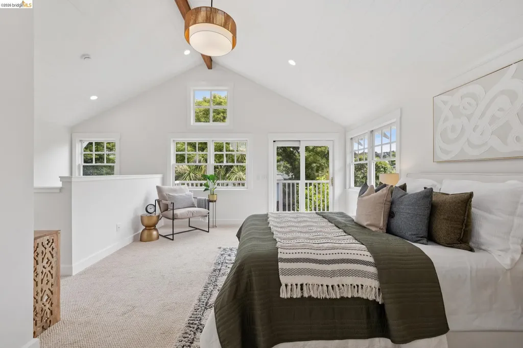 5360 James Avenue Oakland CA 94618