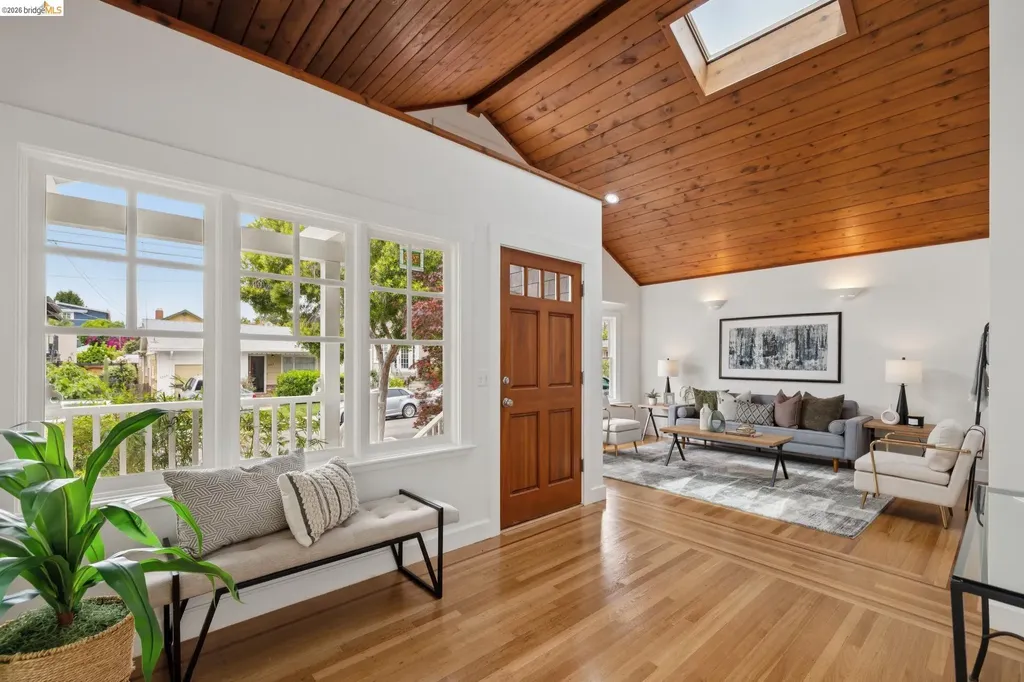 5360 James Avenue Oakland CA 94618