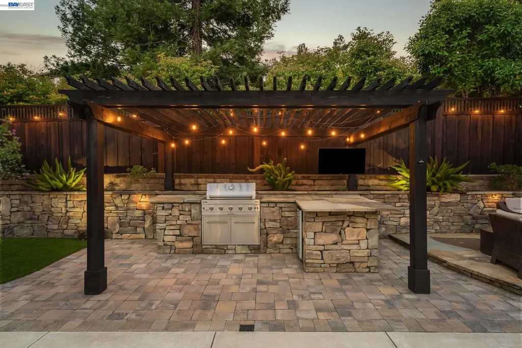 7782 Castilian Road Dublin CA 94568