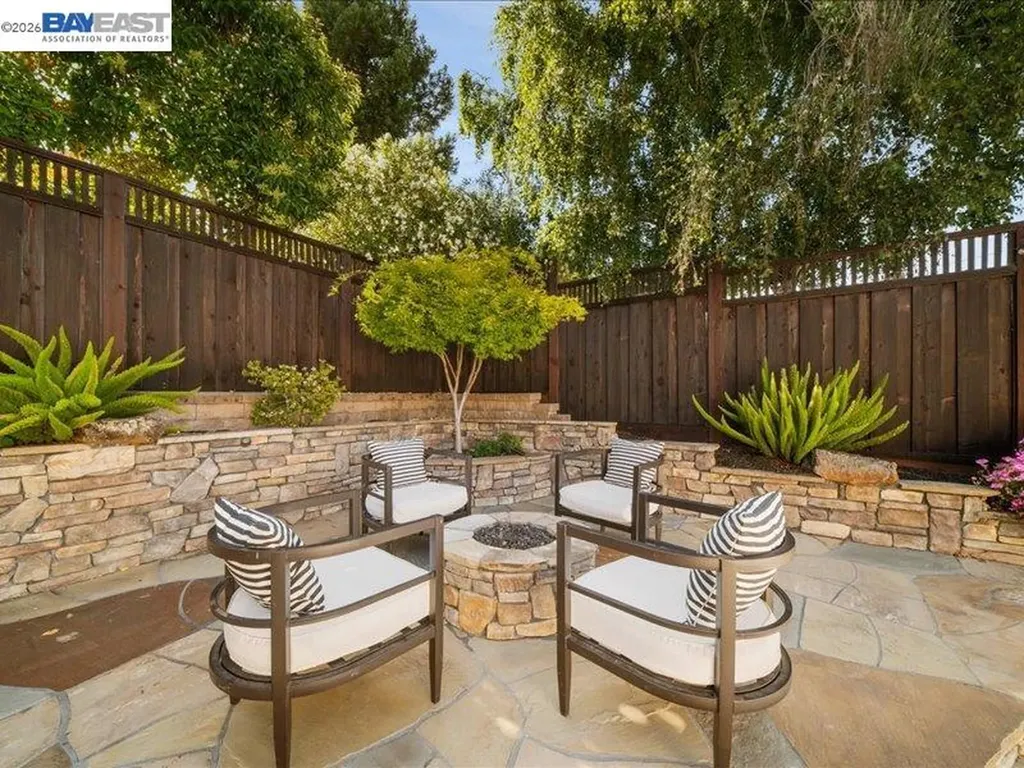 7782 Castilian Road Dublin CA 94568
