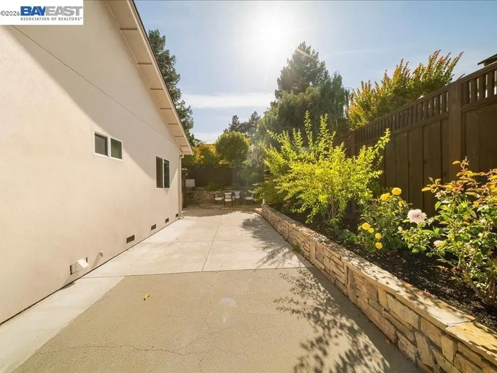 7782 Castilian Road Dublin CA 94568