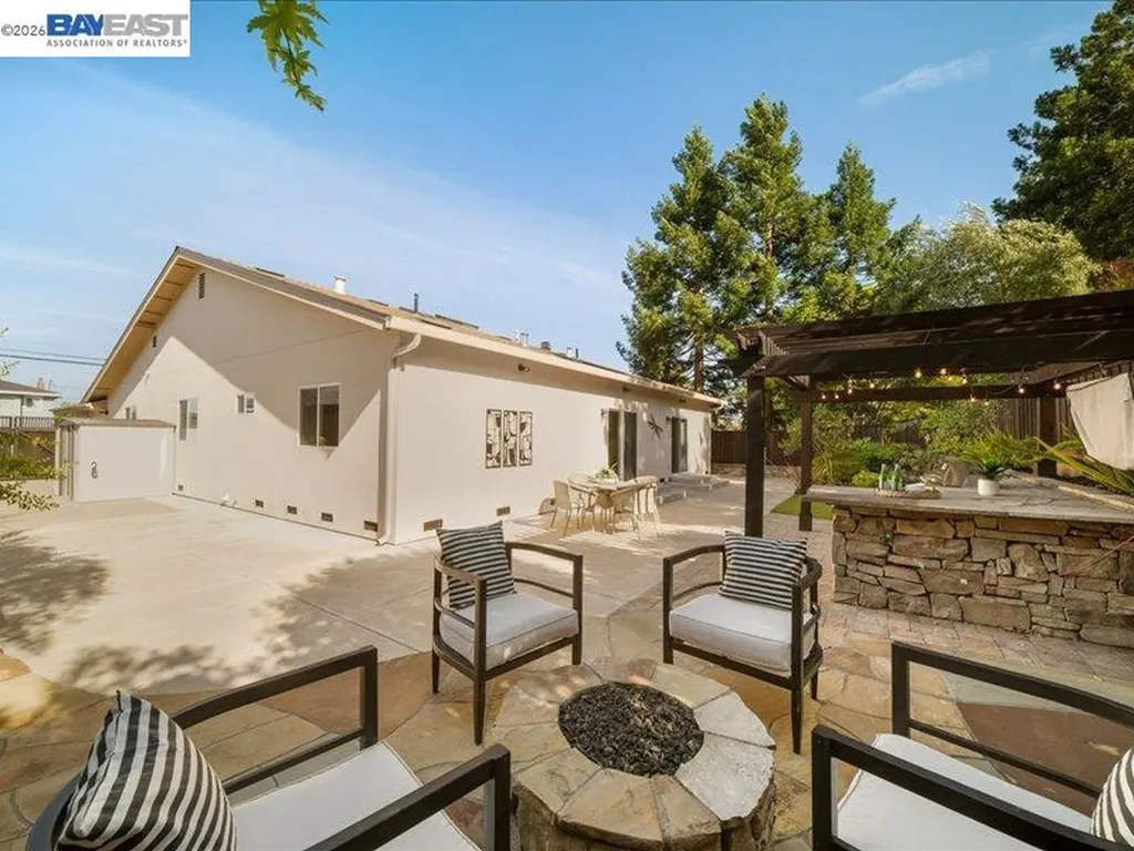 7782 Castilian Road Dublin CA 94568