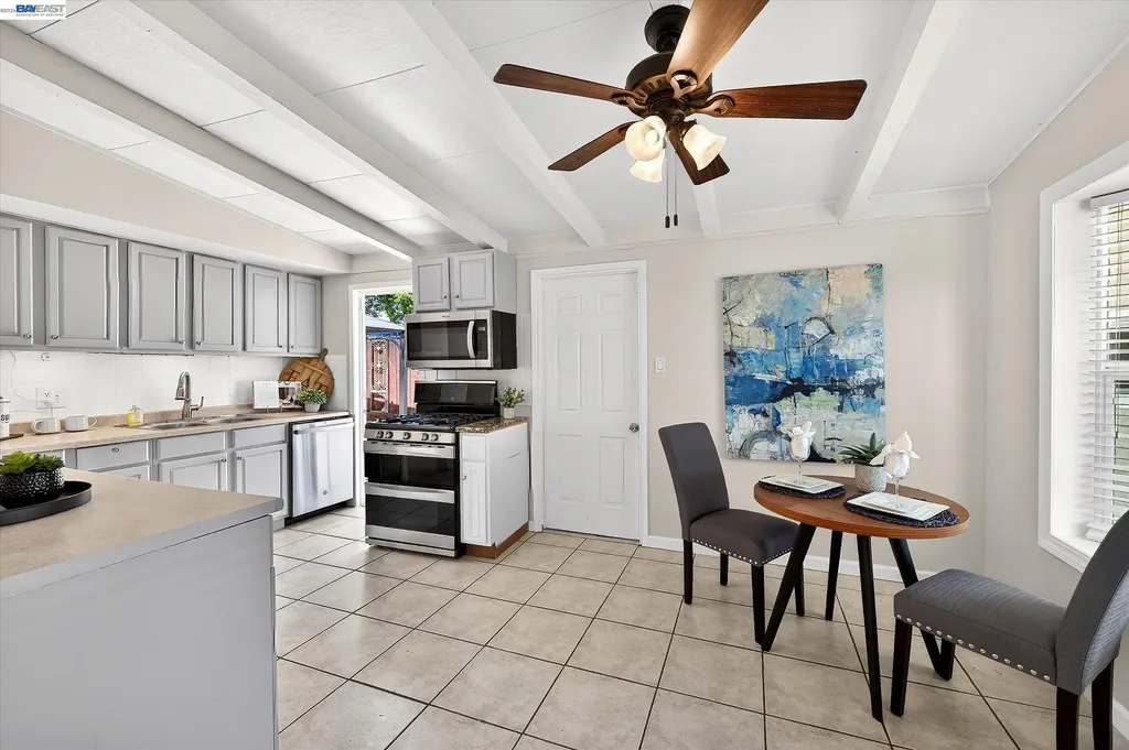 471 Bernal Avenue Livermore CA 94551