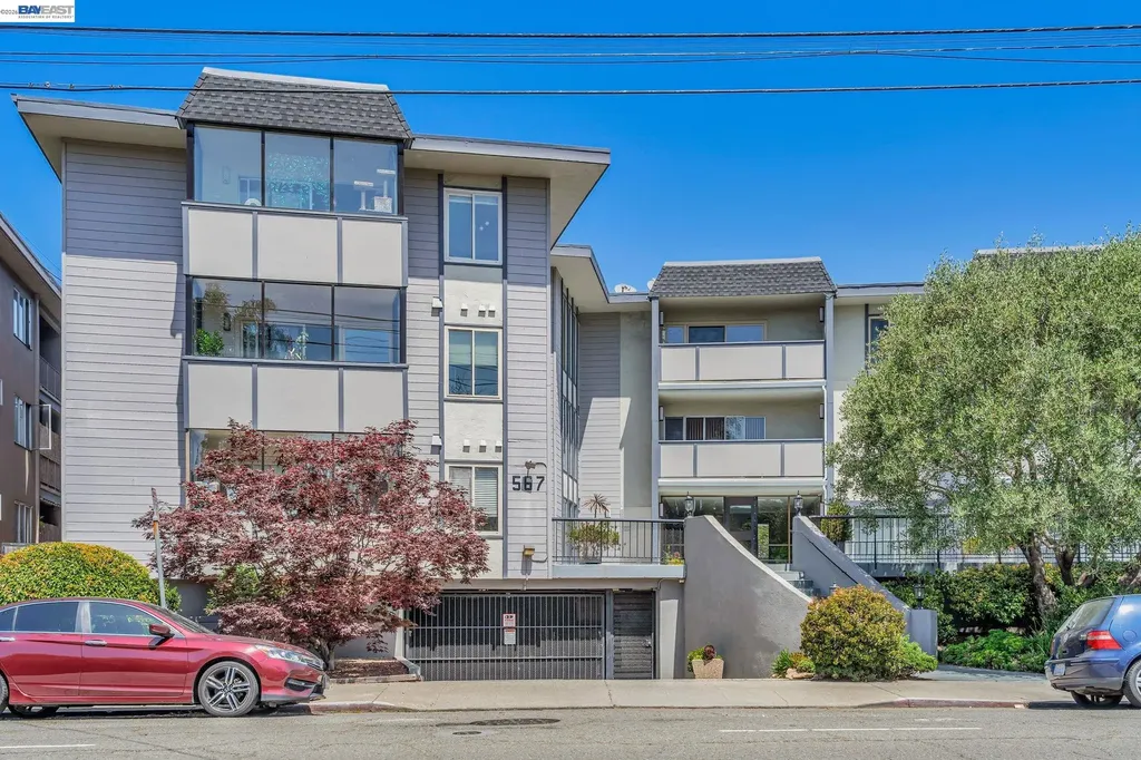 567 Oakland Avenue Oakland CA 94606