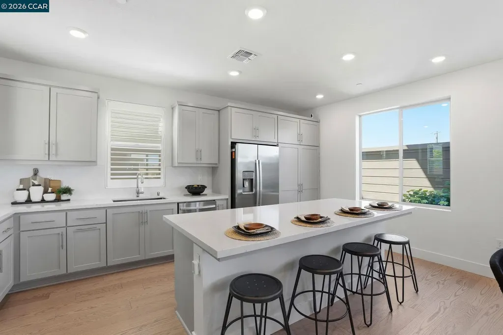 5911 Silhouette Way Dublin CA 94568