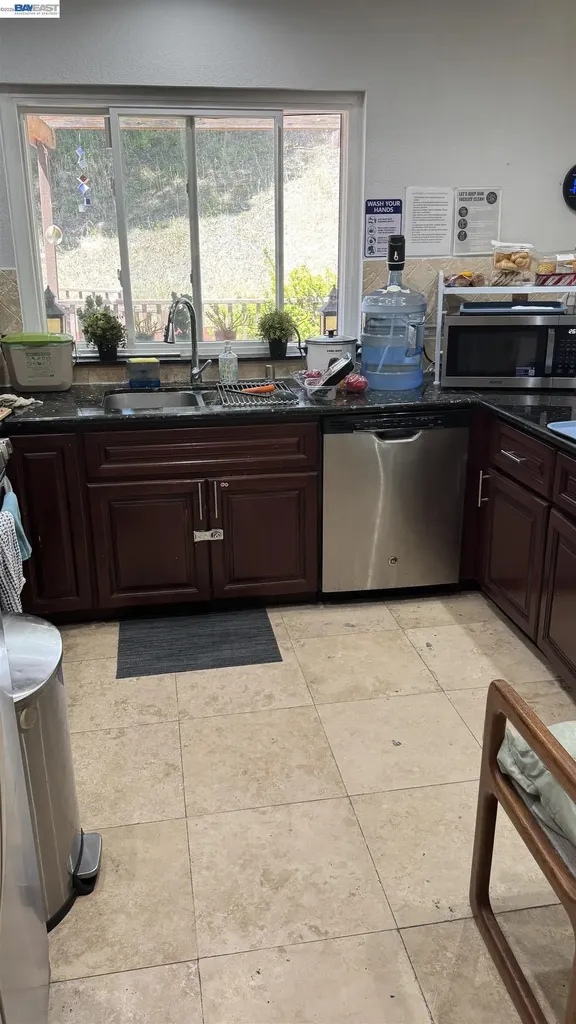 8206 Rhoda Avenue Dublin CA 94568