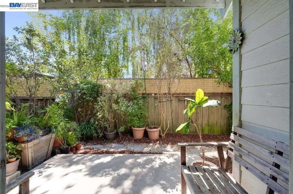 1486 Adeline Street Oakland CA 94607
