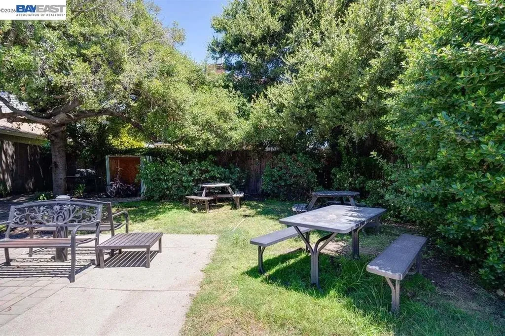 1486 Adeline Street Oakland CA 94607