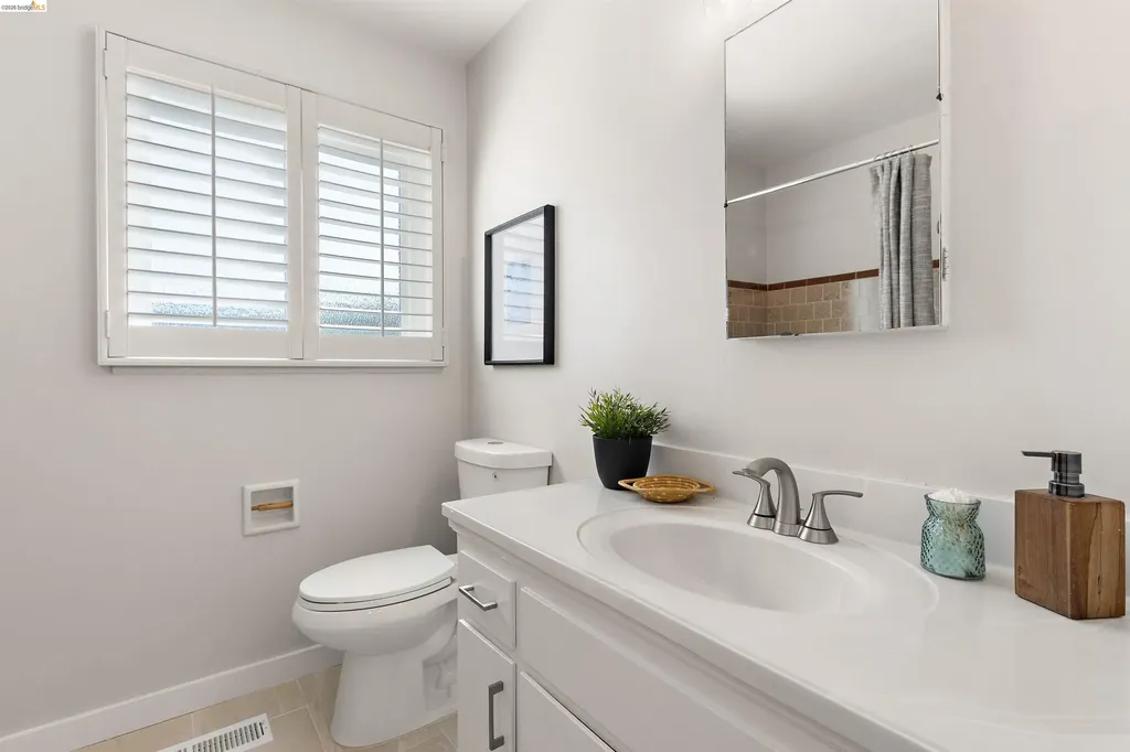 15555 Tilden Street San Leandro CA 94579