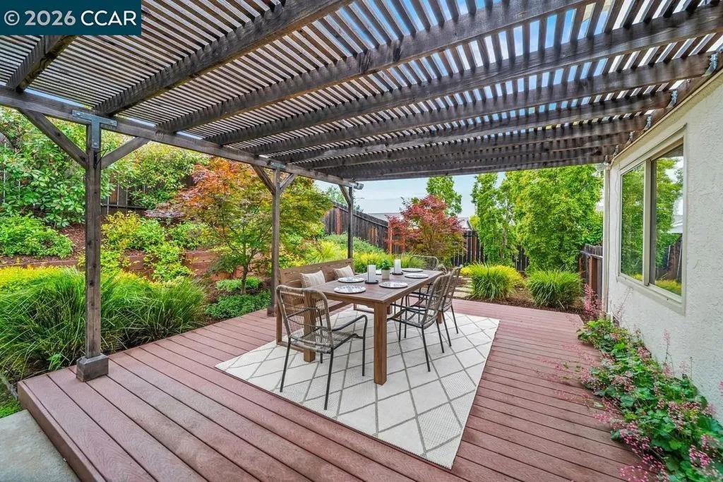 541 Mt Davidson Court Clayton CA 94517
