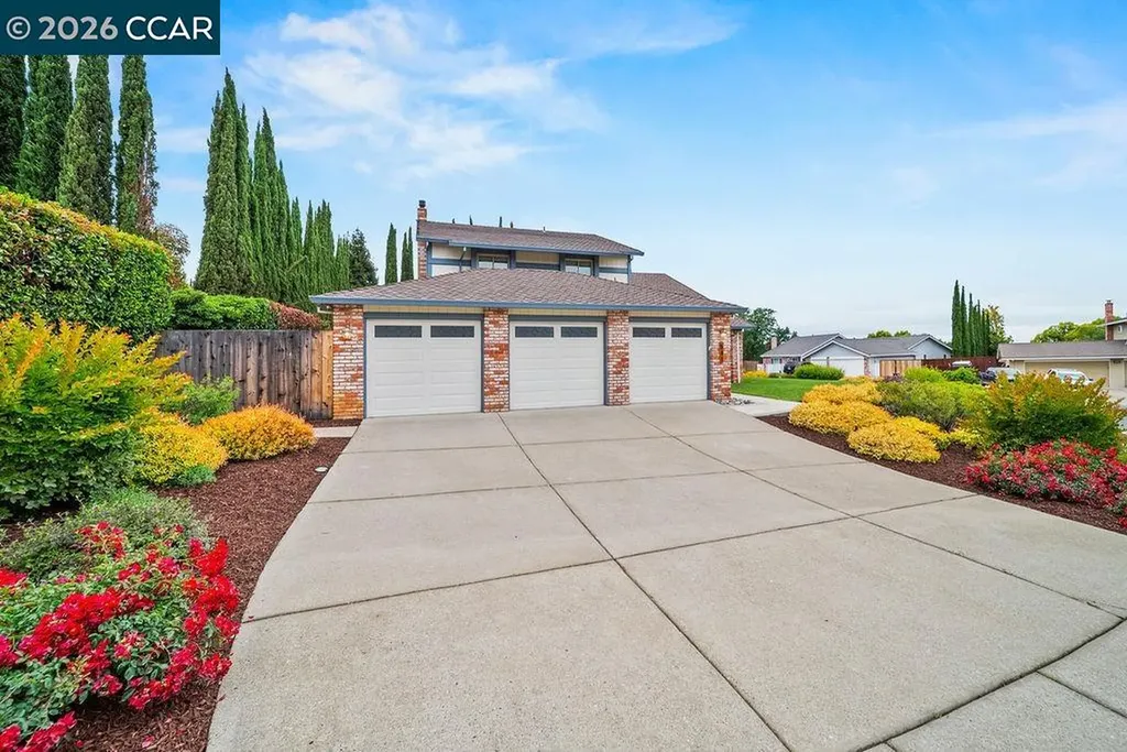 541 Mt Davidson Court Clayton CA 94517