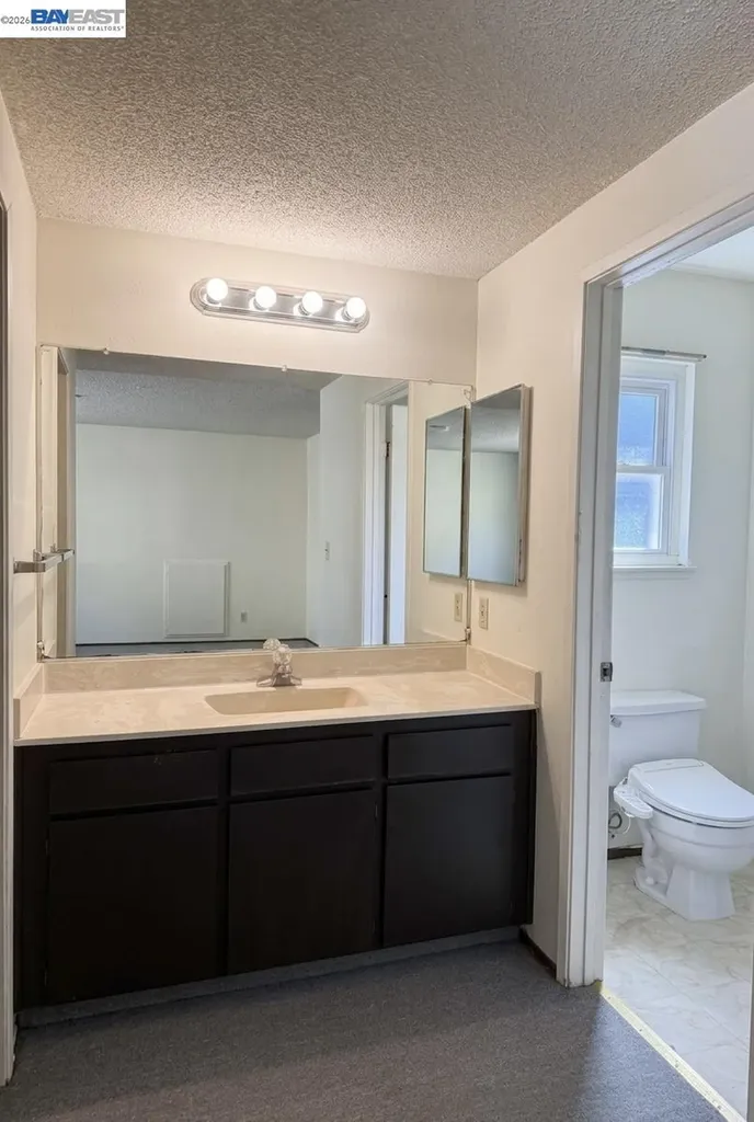 1936 Corte Cruz Pinole CA 94564