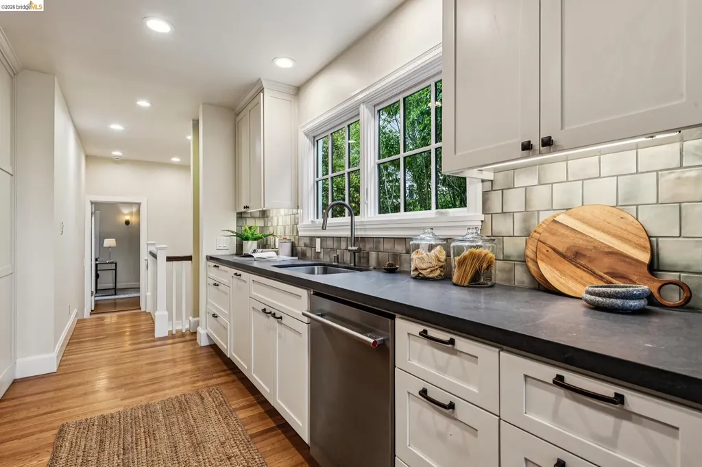 1915 Thousand Oaks Boulevard Berkeley CA 94707