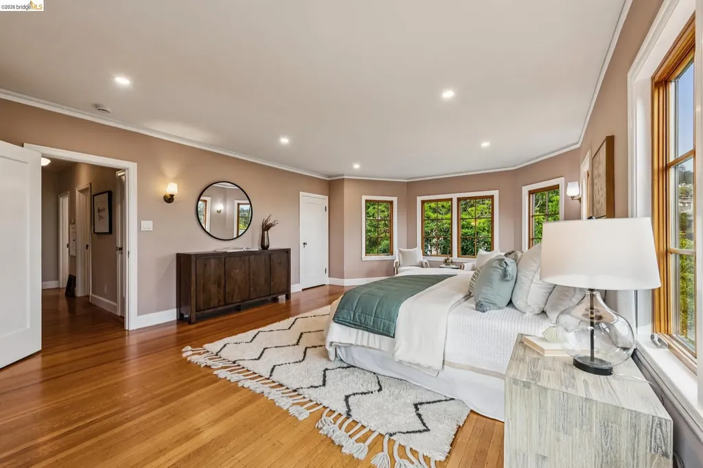 1915 Thousand Oaks Boulevard Berkeley CA 94707