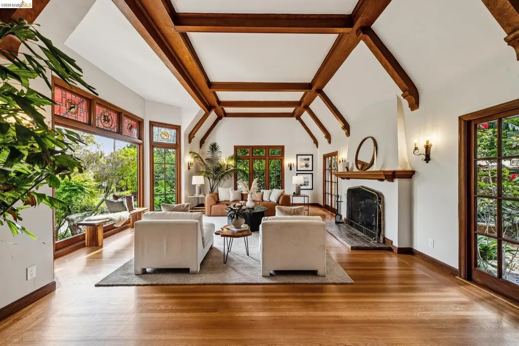 1915 Thousand Oaks Boulevard Berkeley CA 94707