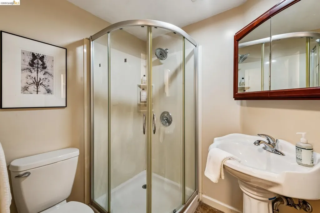 1915 Thousand Oaks Boulevard Berkeley CA 94707