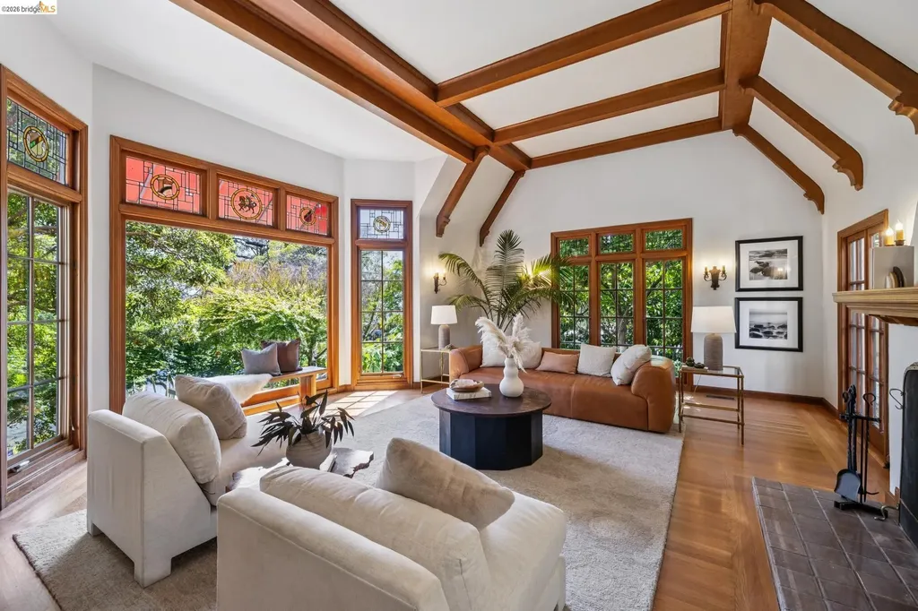 1915 Thousand Oaks Boulevard Berkeley CA 94707