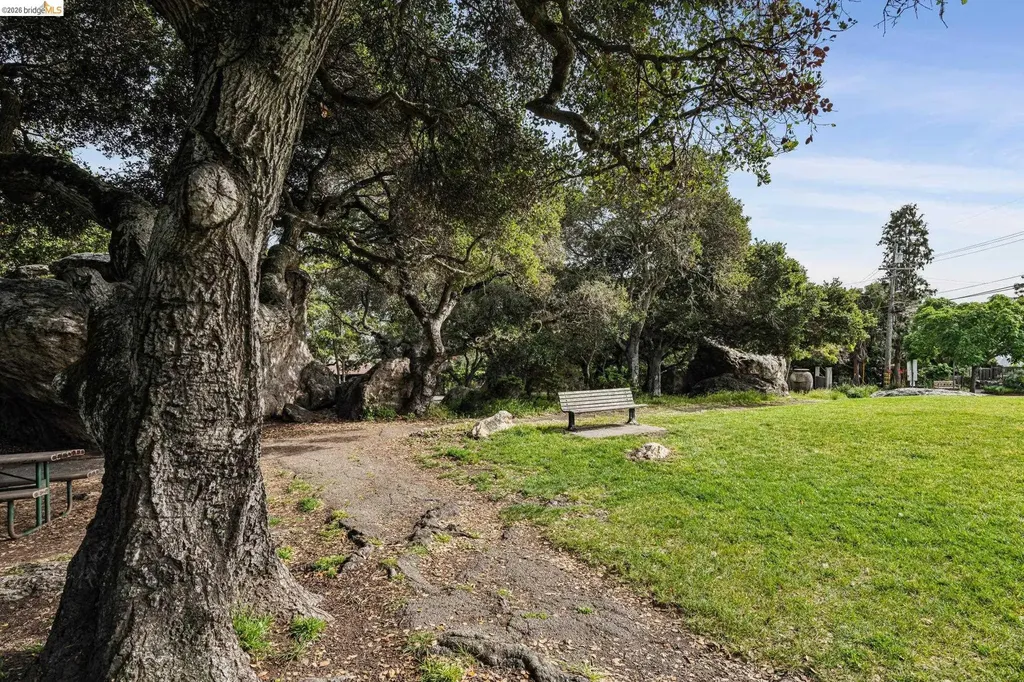 1915 Thousand Oaks Boulevard Berkeley CA 94707