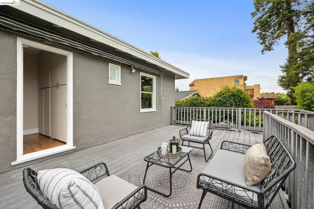 922 Carmel Avenue Albany CA 94706