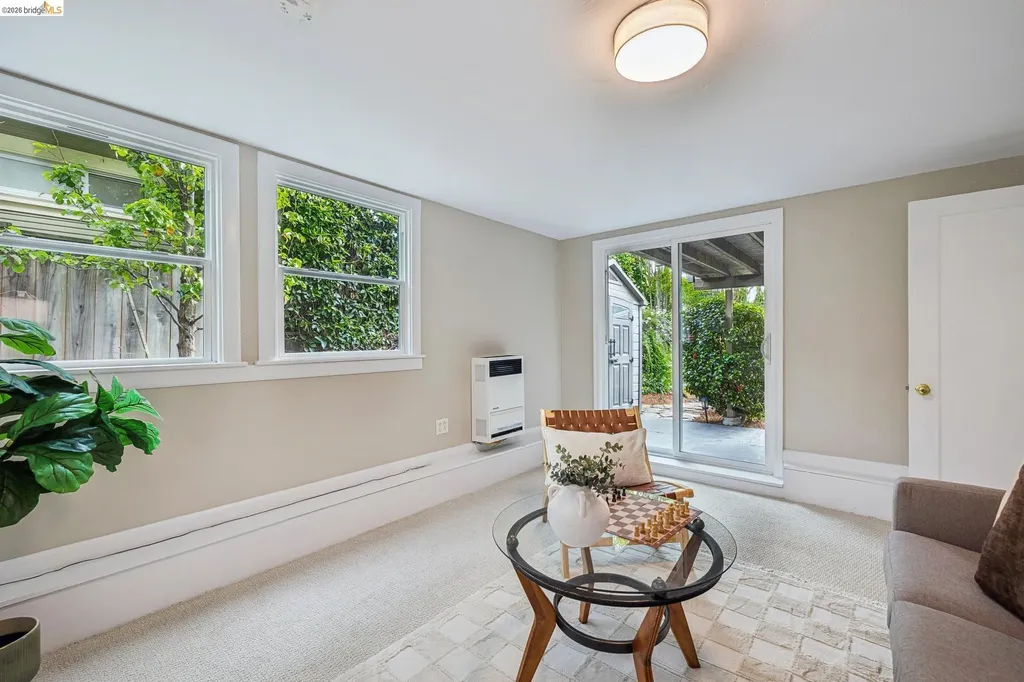 922 Carmel Avenue Albany CA 94706