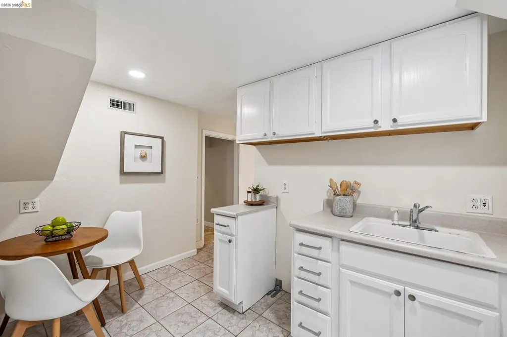 922 Carmel Avenue Albany CA 94706