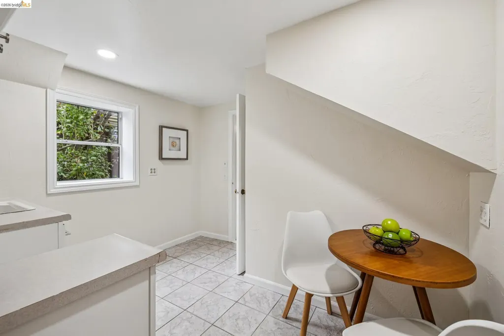 922 Carmel Avenue Albany CA 94706