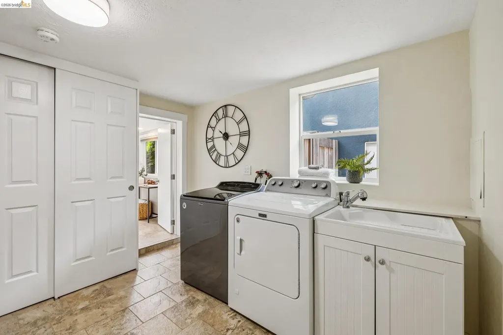 922 Carmel Avenue Albany CA 94706
