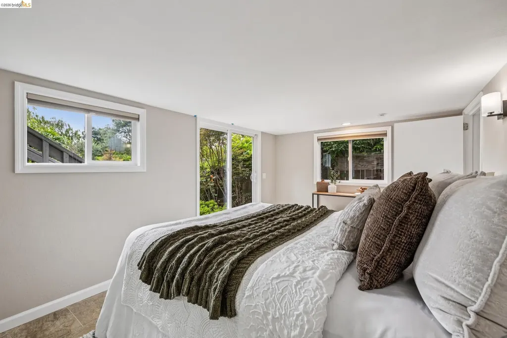 922 Carmel Avenue Albany CA 94706