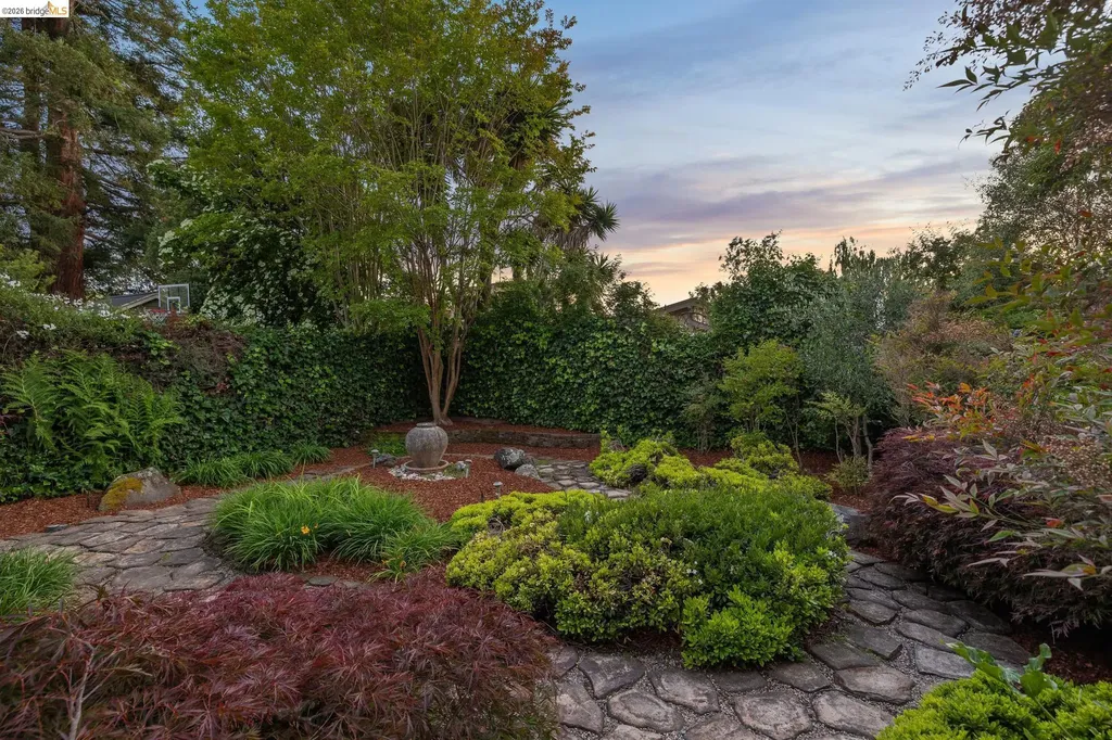 922 Carmel Avenue Albany CA 94706