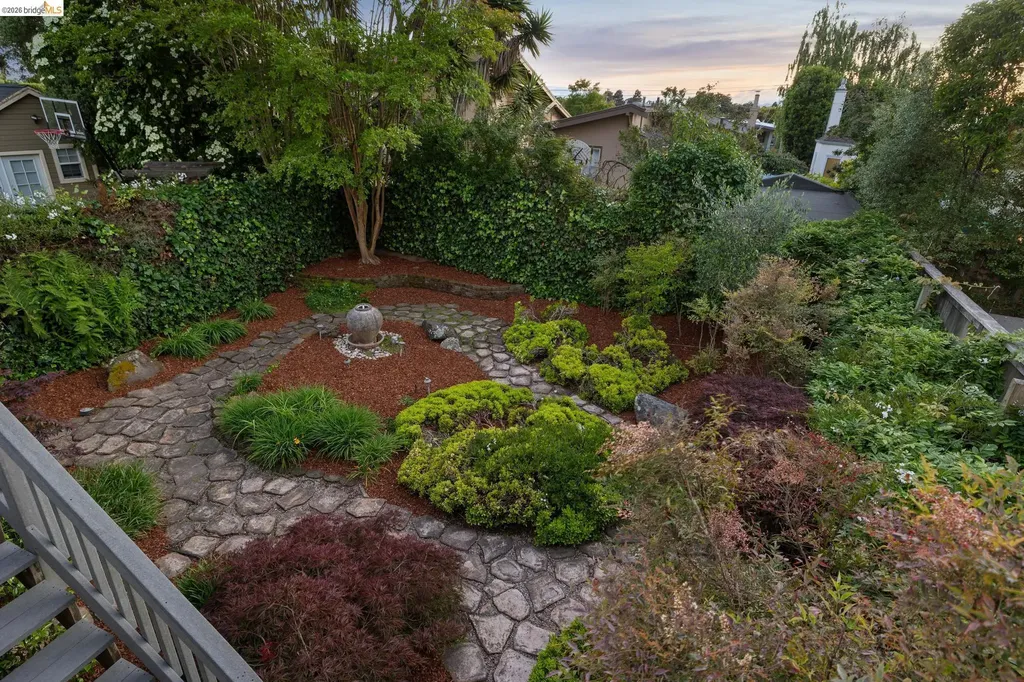 922 Carmel Avenue Albany CA 94706
