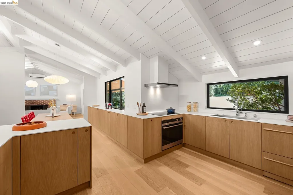 655 Vistamont Avenue Berkeley CA 94708